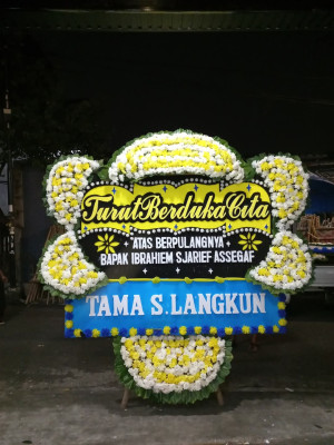 Papan Bunga Duka di Tarup